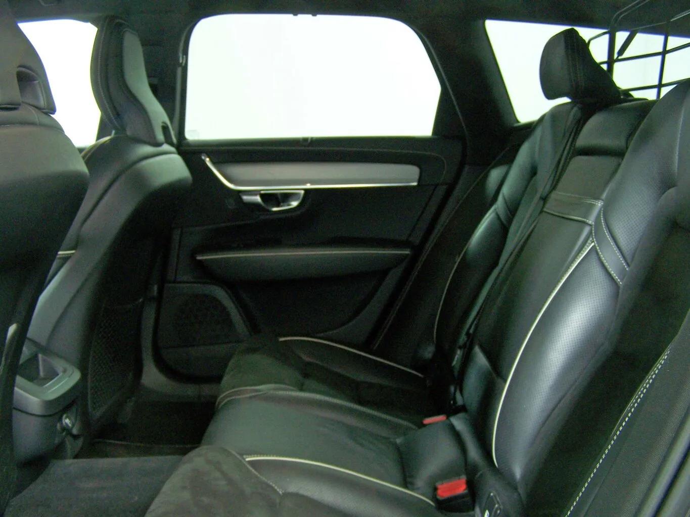 VOLVO V90 D3 R Design AUTOM HARMAN&KA+LED+KAM+NAV+AMBI... – Bild 5