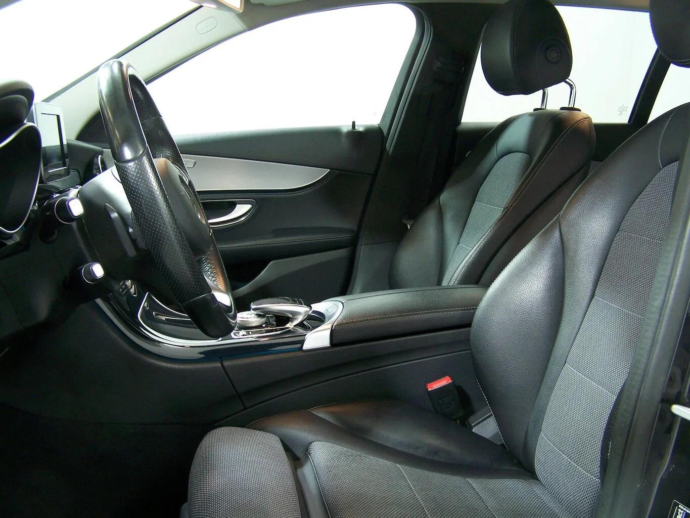MERCEDES-BENZ C 180 T Avantgarde AUTOM AMBIENT+NAV+PDC+LED+... – Bild 6