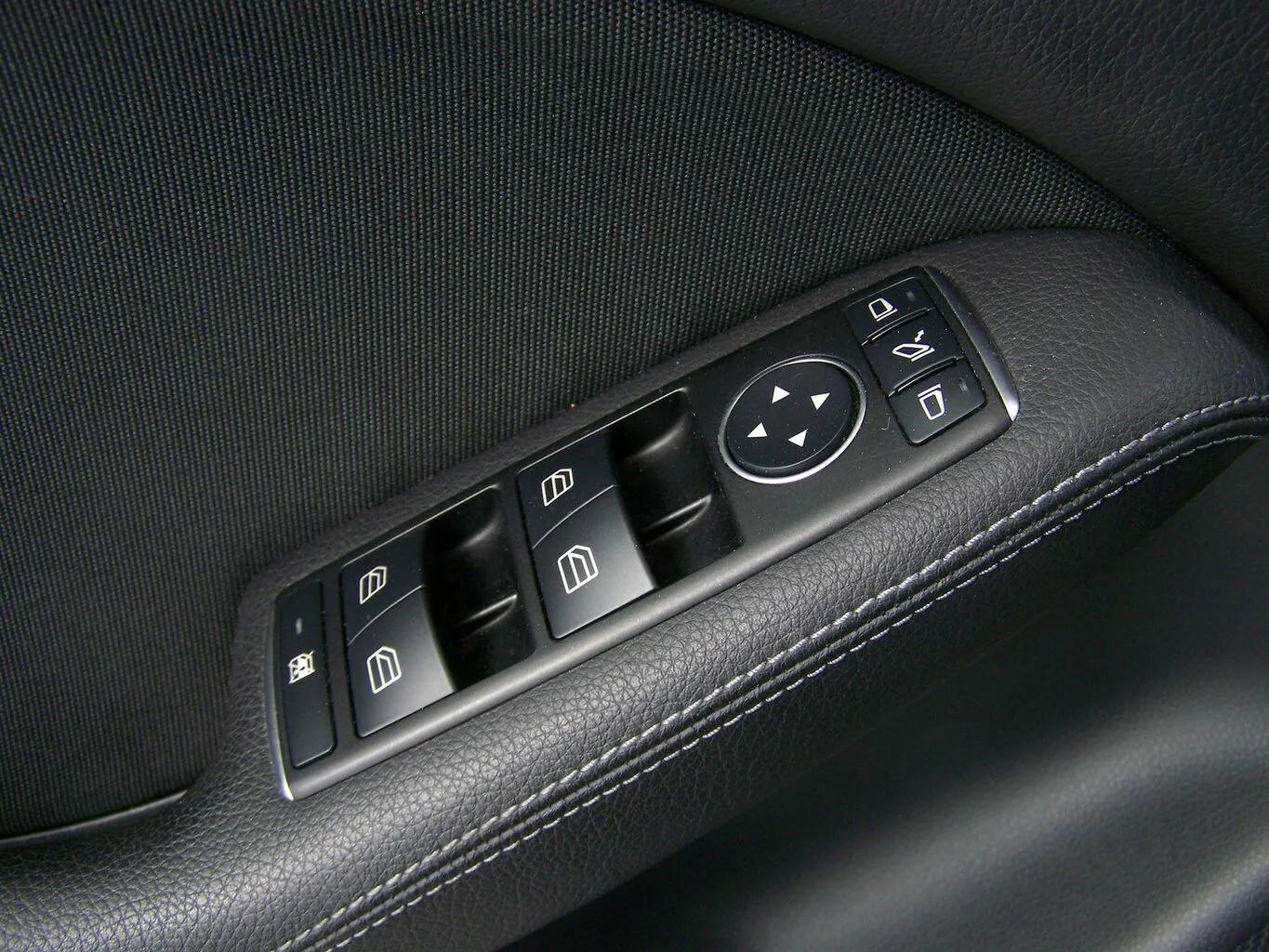 MERCEDES-BENZ B 200 Style SITZH+TEMP+PDC+NAVI+KLIMAAUTM.... – Bild 7